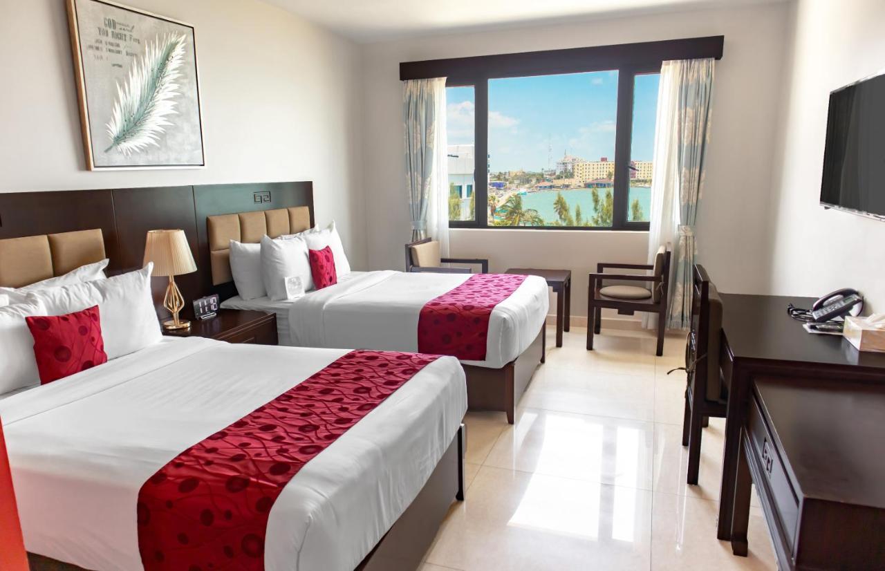 Golden Bay Belize Hotel 벨리즈 시티 외부 사진