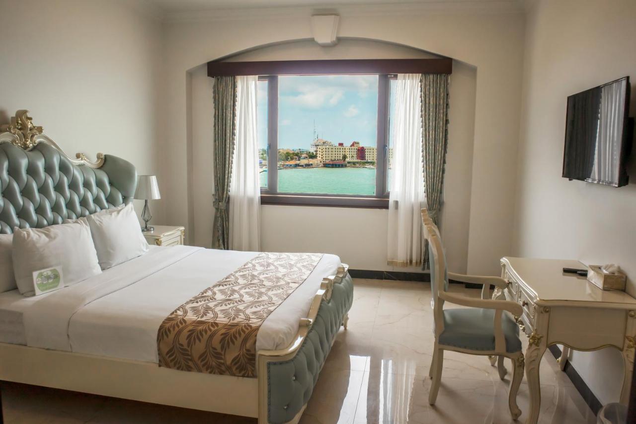 Golden Bay Belize Hotel 벨리즈 시티 외부 사진