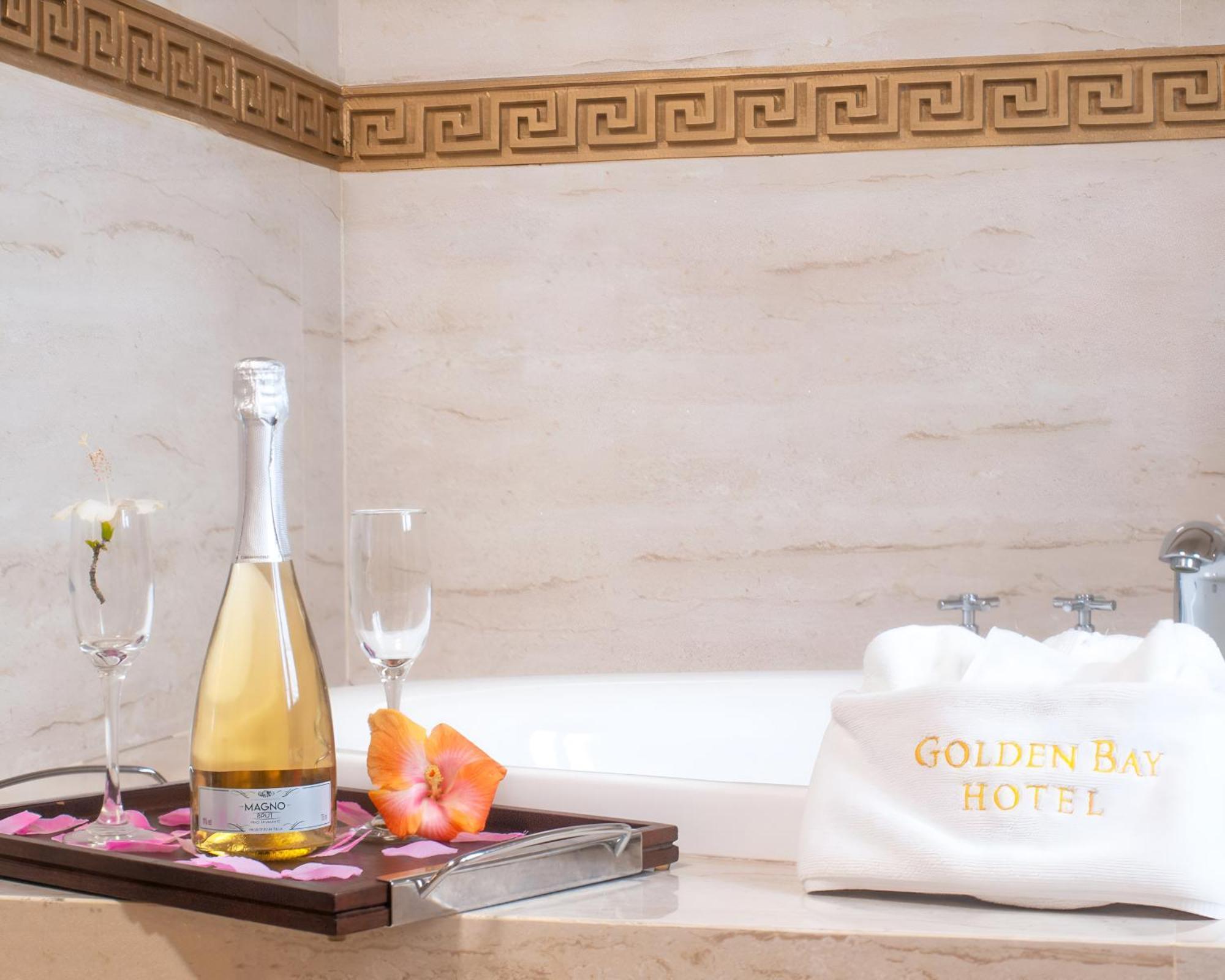 Golden Bay Belize Hotel 벨리즈 시티 외부 사진