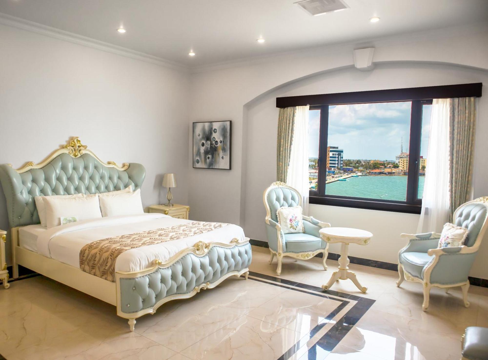 Golden Bay Belize Hotel 벨리즈 시티 외부 사진